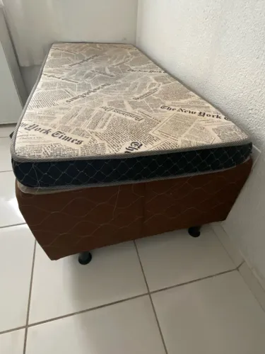 CAMA BOX SOLTEIRO COM COLCHÃO