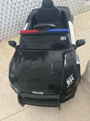 Carro automático policial infantil