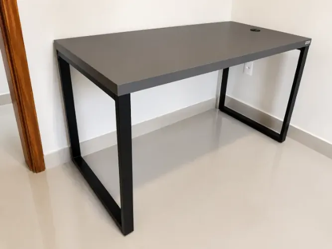 Mesa Diretor Office Platinum 150cmx70cm