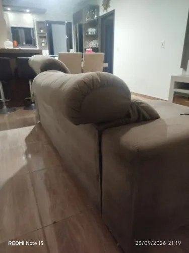 Sofá retrátil
