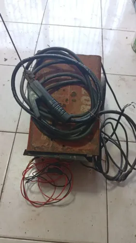 Máquina de Solda Bambozzi Monofásica 220v