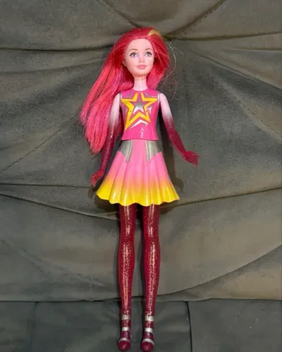boneca barbie aventura nas estrelas galaxy doll