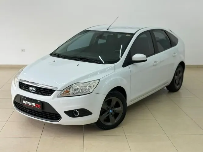 Ford Focus 2.0 16v/se/se Plus Flex 5P Aut. 2013