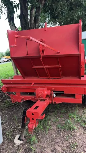 Vagão misturador JF 2000