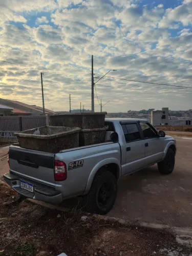 Chevrolet S10 Pick-up Exec. 2.8 4X2 CD TB Int.dies 2010