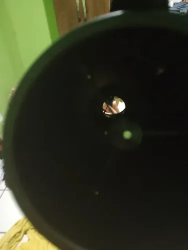 Telescópio astronômico refletor newtoniano 