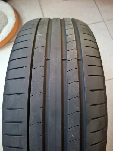 2 Pneus Pirelli P Zero 245/45 R20 103W - Run Flat (Seminovo)