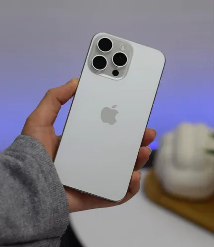 iPhone 15 pro Max branco 256 Gb 6 meses garantia