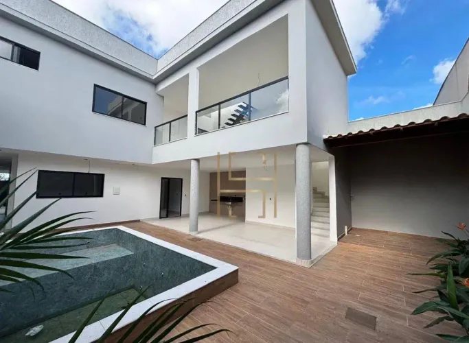 Casa com 6 dormitórios à venda, 552 m² por R$ 2.150.000 - Morada de Laranjeiras - Serra/ES