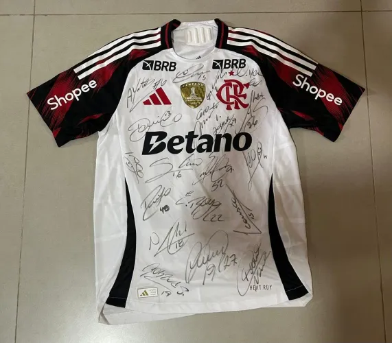 Camisa Flamengo Arrascaeta autografada pelo elenco 2026 preparada pra jogo 2026