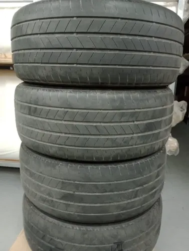 4 Pneus 225/50 R17 - Bridgestone Turanza T005