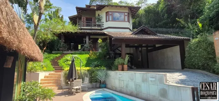 Casa espetacular, com 04 auítes, em Vargem Grande - Rio de Janeiro - RJ