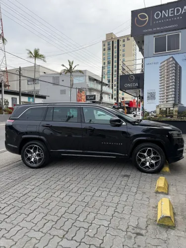 Jeep Commander Overland T270 1.3 TB Flex AUT 2022