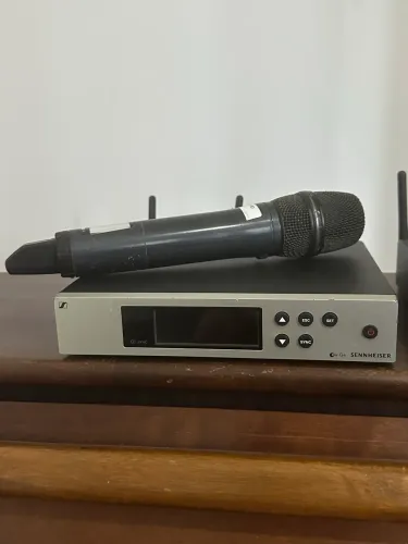 Cx de som Turbosound Iq8 + 3 Seenheiser G4 ranger A1