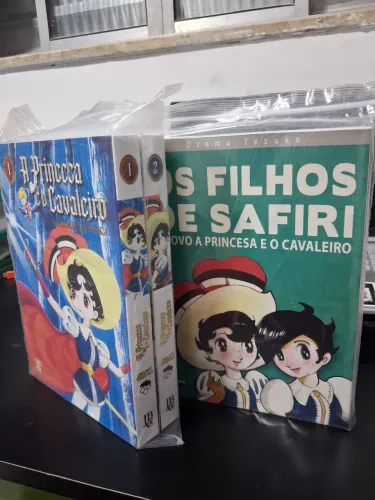 Mangás A princesa e o Caveiro 1 e 2 + Filhos de Safiri