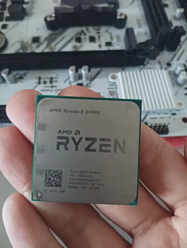 Ryzen 5 2400G