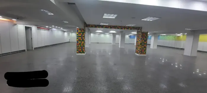 Prédio/Edifício inteiro para venda tem 1750 metros quadrados