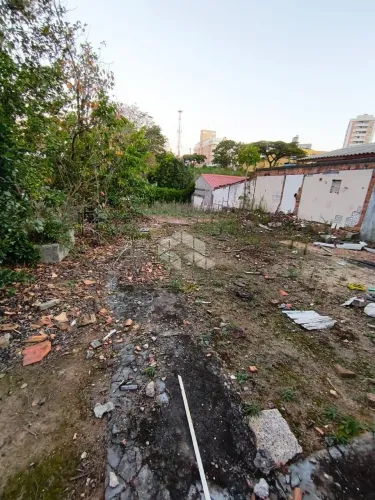 Terreno à Venda no Bairro Canto - Florianópolis/SC