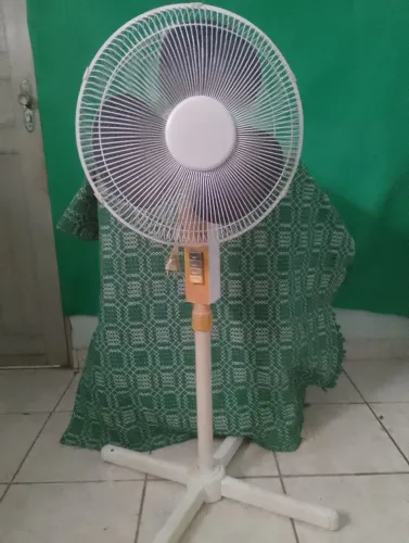 Ventilador de coluna marca singer 40.pol.por300.ww