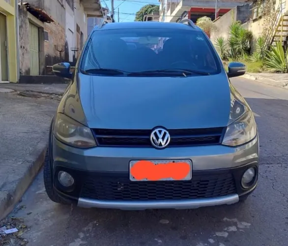 Volkswagen Crossfox 1.6 MI Total Flex 8V 5P 2011