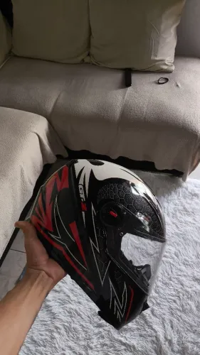 CAPACETE FW3 GT2 TAMANHO 58