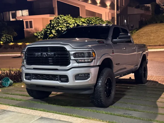 Ram 3500 Laram.6.7 Night Ed.tb CD 4X4 Die. 2022