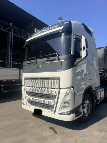Volvo FH 540 6x4 2023 - 540 CV