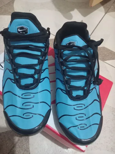 tênis nike air max plus TN