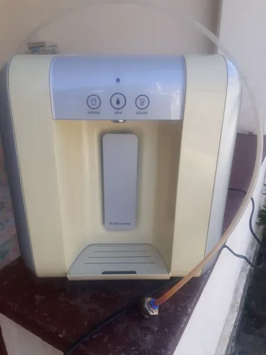 Vendo excelente filtro de água eletrolux. Barata