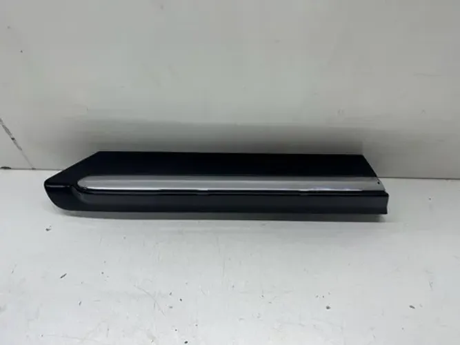 Borrachao Moldura Lateral Direita Fusca Tsi Preto