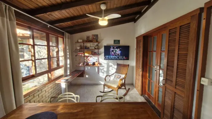 Casa à venda com 189m² no bairro Campeche em Florianópolis