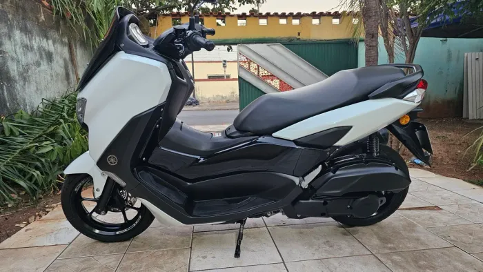 Nmax 160 abs