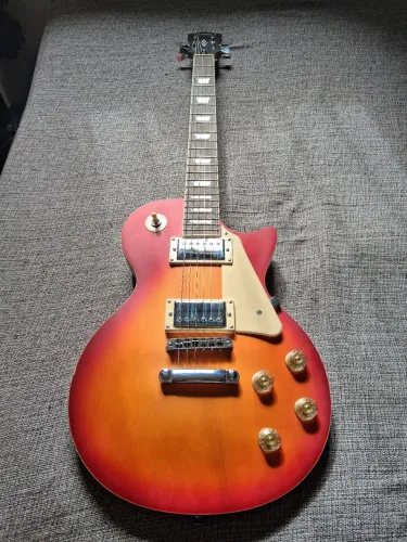 Les Paul Stringberg 230