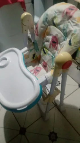Cadeira de alimentação 