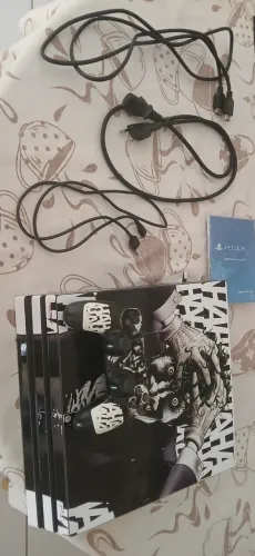 PS4 PRO 1TB