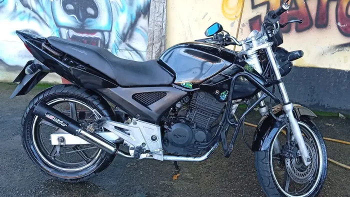 Twister 250cc 07/08 cor: Preto