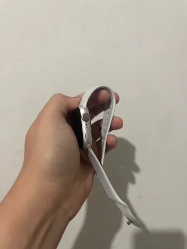 Apple Watch Series 8 (GPS + Cellular)