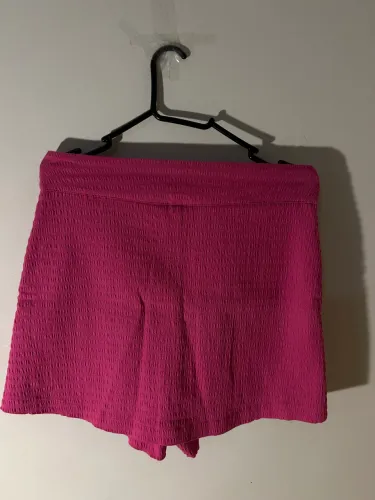 short saia rosa