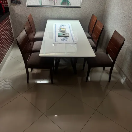 Mesa de 6 cadeiras 