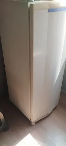 Geladeira Consul 220v c/ garantia