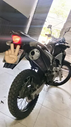 Xre 300 2015