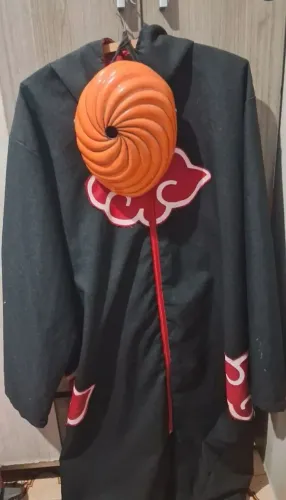 Vende-se cosplay do Obito (Naruto)