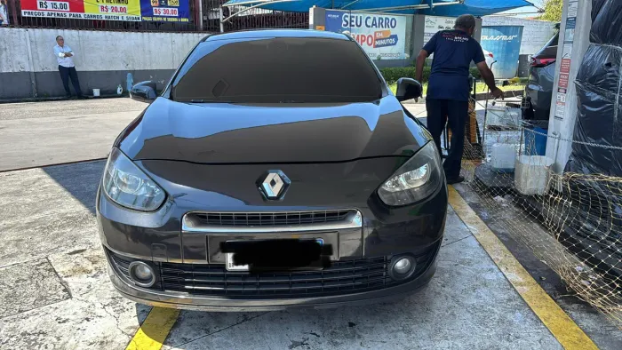 Renault Fluence Sed. Dynamique 2.0 16V Flex Aut. 2013