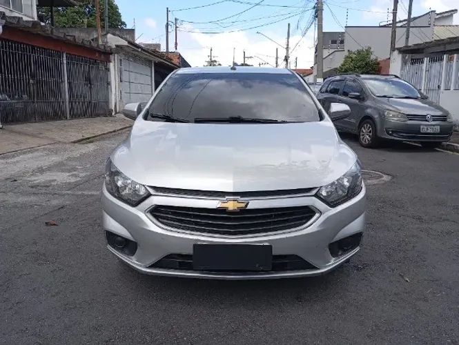 Chevrolet Onix Hatch LT 1.0 8V Flex Mec. 4P 2019