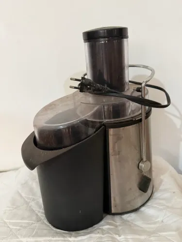 Centrifuga de frutas e verduras 