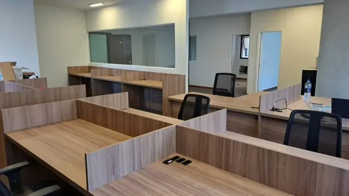 Sala/Conjunto para aluguel com 112 metros quadrados em Água Verde - Curitiba - Paraná