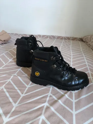 Bota west coast couro legítimo 