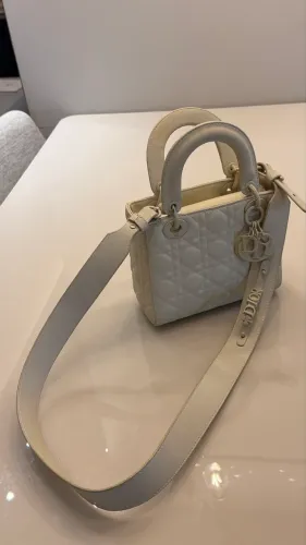 Bolsa bege em couro primeira linha 
