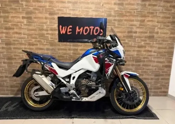 Moto AFRICA TWIN