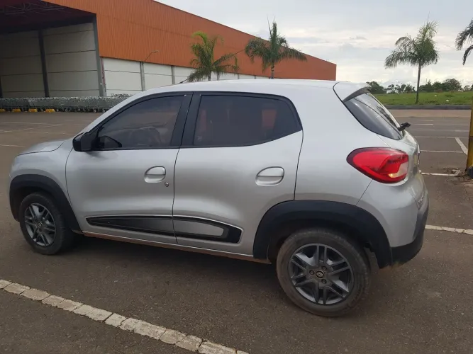 Renault Kwid Intense 1.0 Flex 12V 5P Mec. 2018